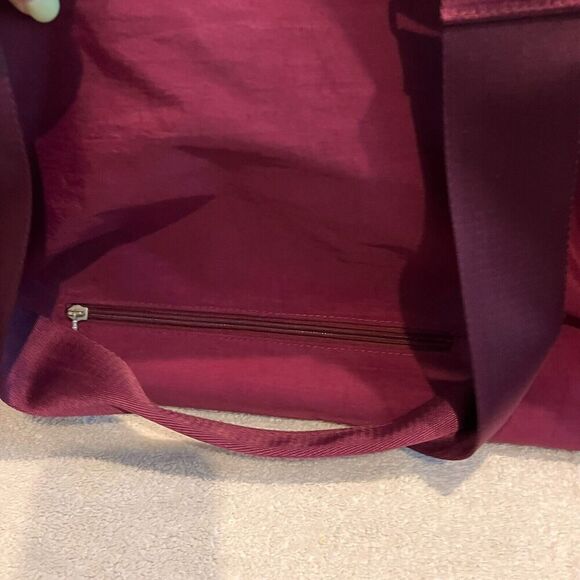 Baggallini Womens Maroon Palermo Weekender Travel Bag Nylon Crossbody Diaper Bag - Picture 4 of 16
